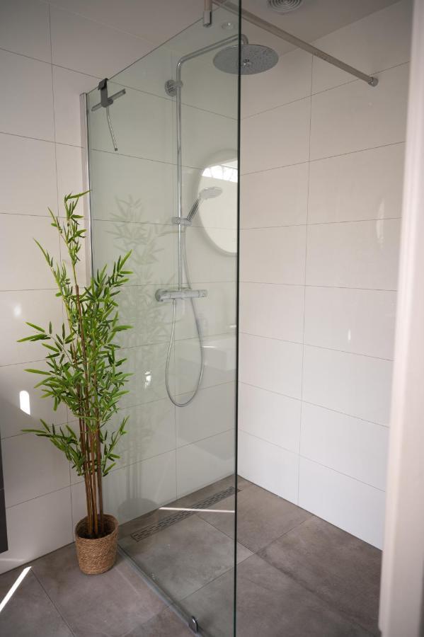 Villa House Makai - Family House With Finnish Sauna, 2 Bathrooms And Only Minutes From The